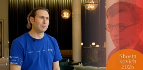 Schostakowitsch 2025: Vladimir Jurowski in „Beyond the Baton“